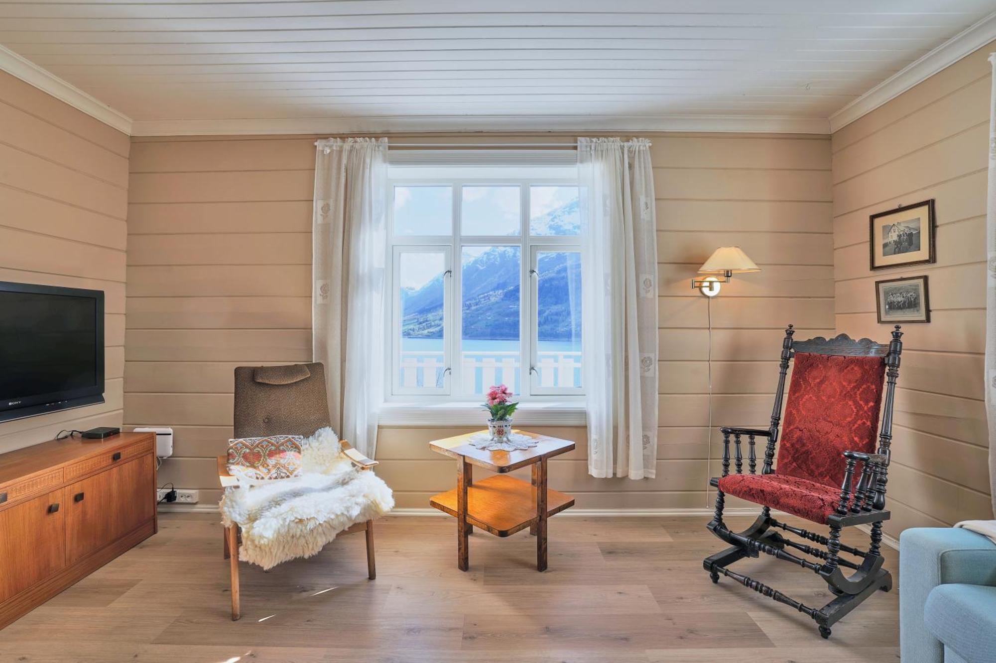 Solheim Gard Villa Stryn Ngoại thất bức ảnh